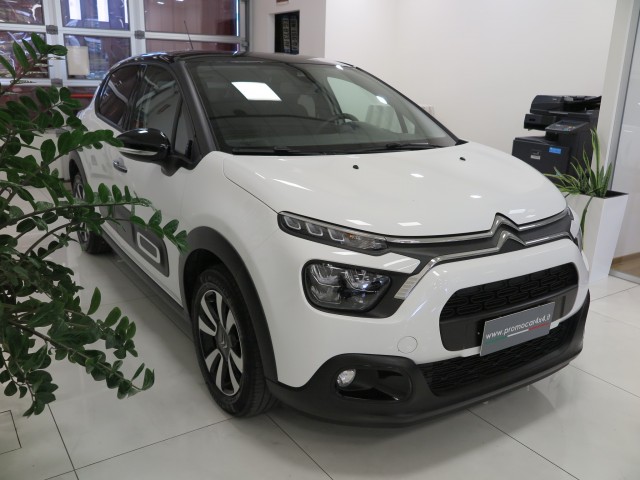 Citroen C3 1.2 puretech Shine 82cv