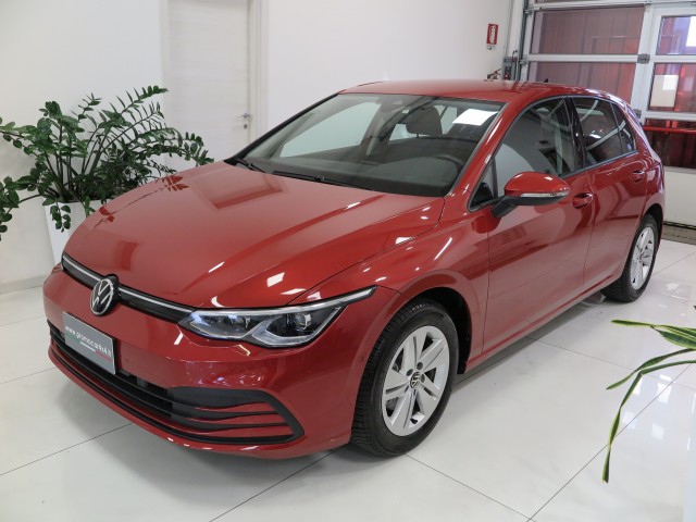 Volkswagen Golf VIII 1.0 tsi evo Life 110cv
